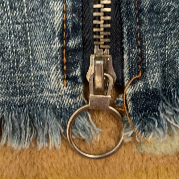 Fashion Nova Denim Skirt with vertical zipper. Size (M) Medium - Picture 11 of 13